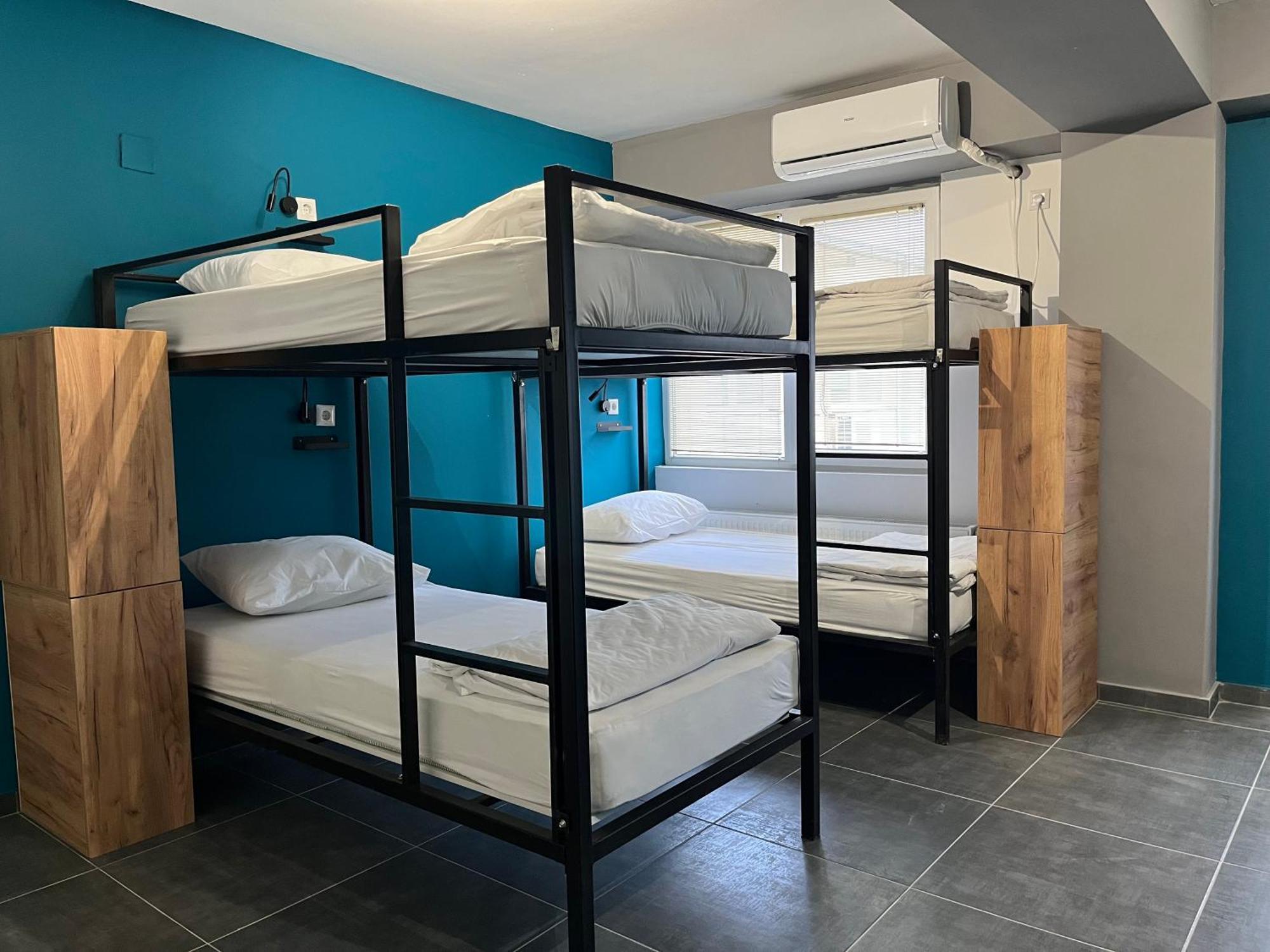 Mickitos Urban Hostel Skopje Zewnętrze zdjęcie