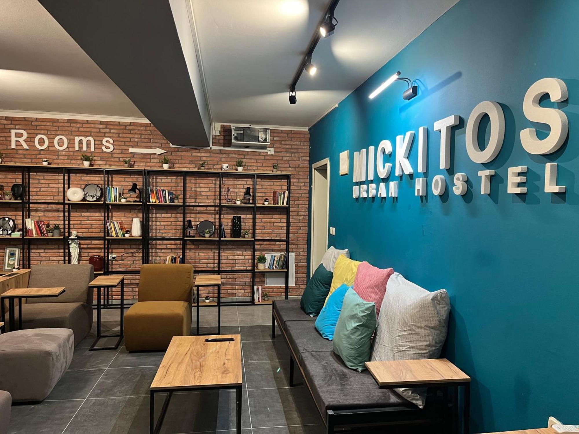 Mickitos Urban Hostel Skopje Zewnętrze zdjęcie