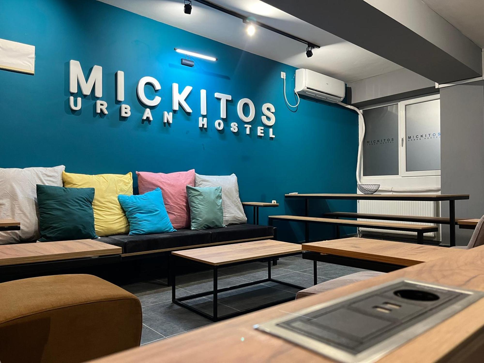 Mickitos Urban Hostel Skopje Zewnętrze zdjęcie