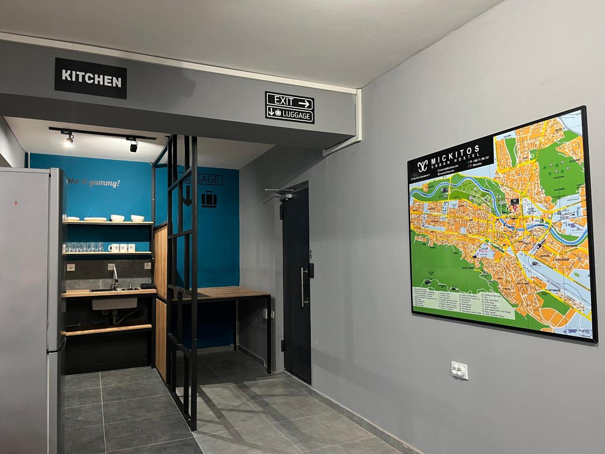 Mickitos Urban Hostel Skopje Zewnętrze zdjęcie